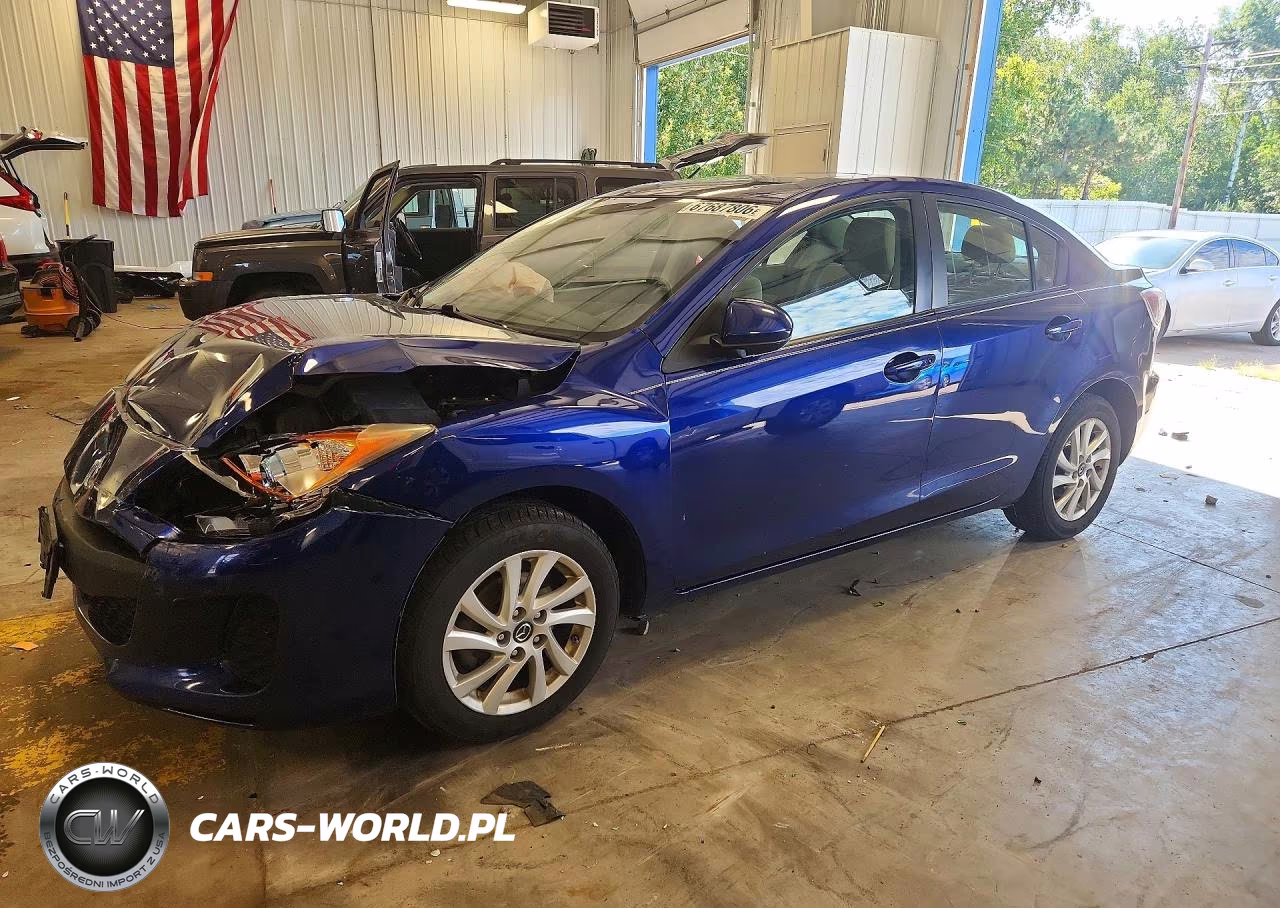 2013 Mazda 3 I