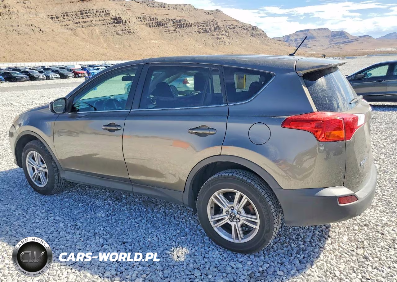 2015 Toyota Rav4 Le VIN:2T3ZFREV3FW142717 - 2