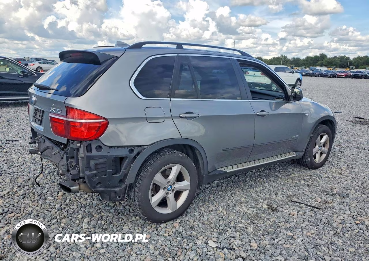 2013 BMW X5 xDrive50I VIN:5UXZV8C51D0C14520 - 3