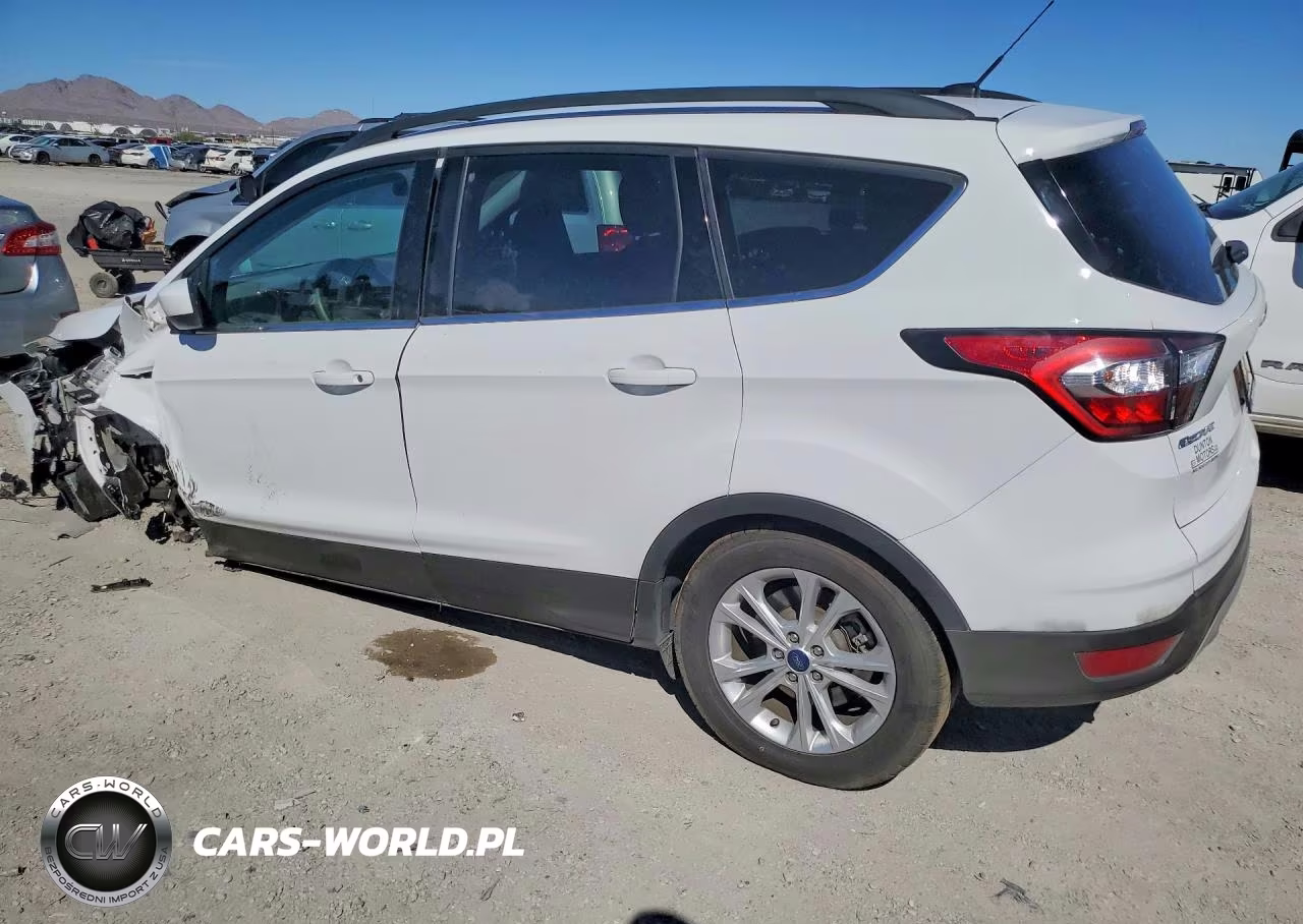 2018 Ford Escape Se VIN:1FMCU9GD2JUA92121 - 2