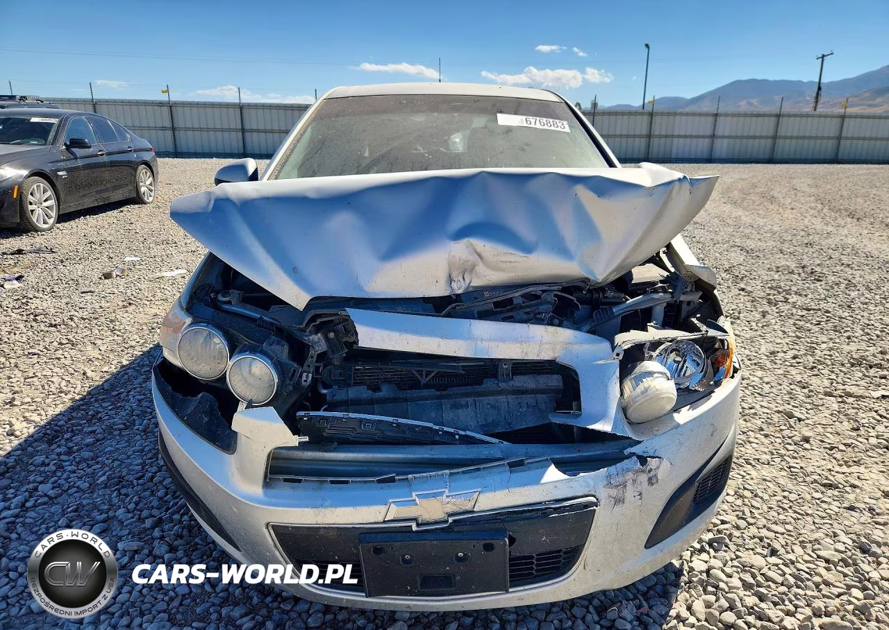 2012 Chevrolet Sonic Lt VIN:1G1JC6SH1C4207939 - 5