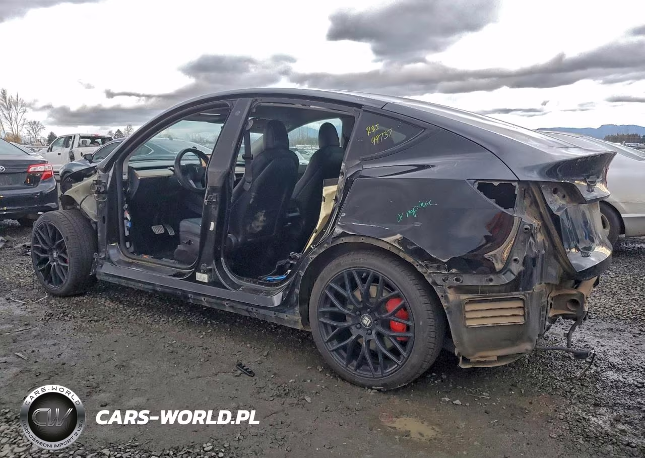 2022 Tesla Model Y VIN:7SAYGDEF5NF398627 - 2