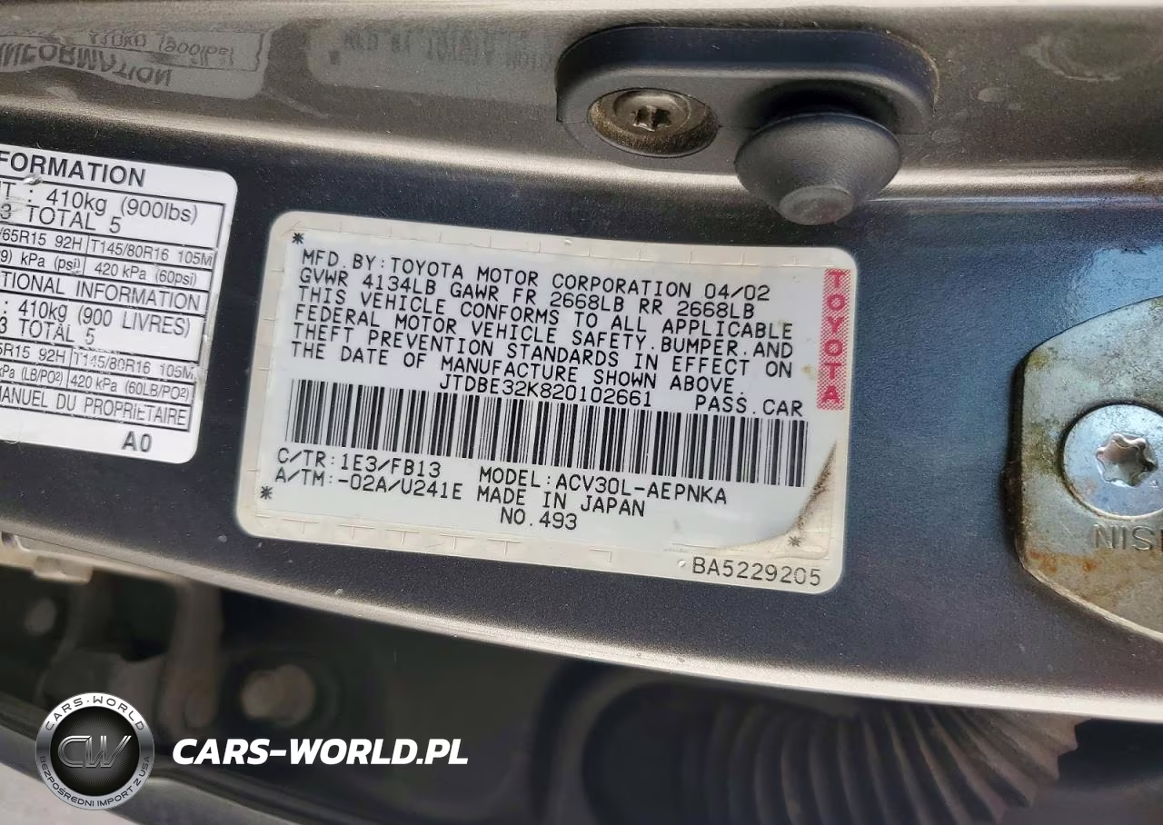 2002 Toyota Camry Le VIN:JTDBE32K820102661 - 13