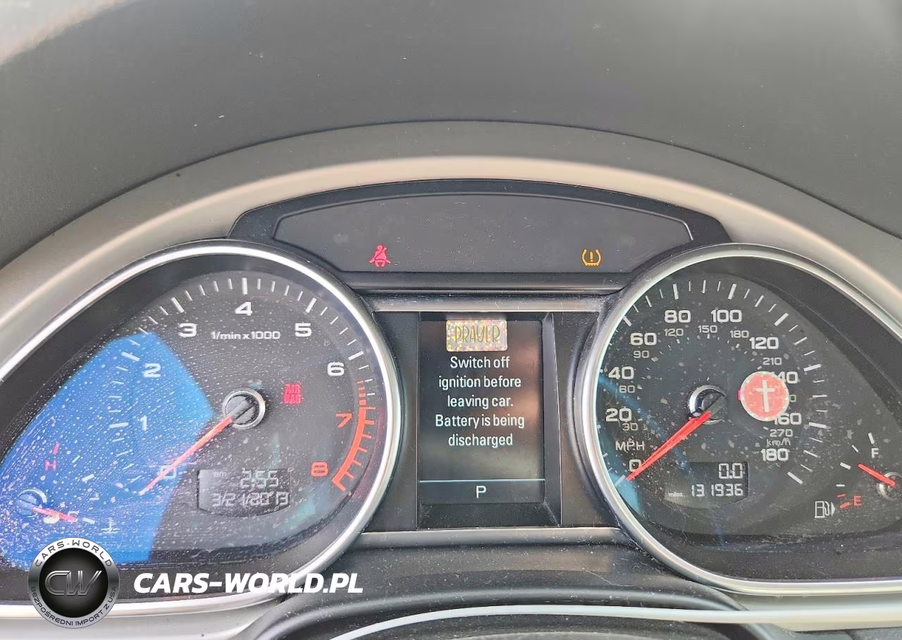 2015 Audi Q7 Premium Plus VIN:WA1LGAFEXFD018924 - 9