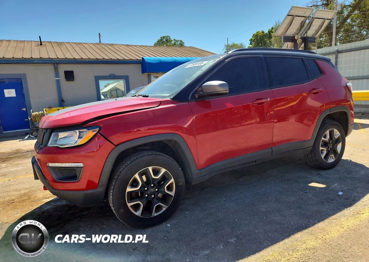 2018 Jeep Compass Trailhawk – zdjęcie 1 z 12