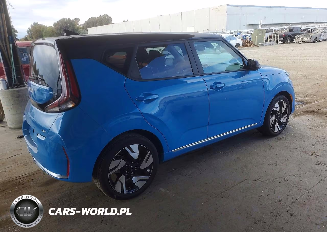 2024 Kia Soul Gt Line VIN:KNDJ53AU3R7232265 - 3