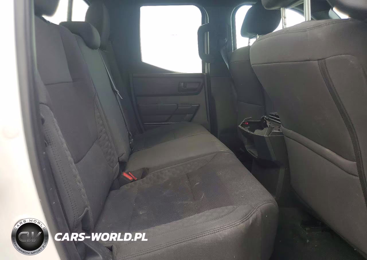 2025 Toyota Tundra Sr VIN:5TFKB5DA8SX273653 - 10