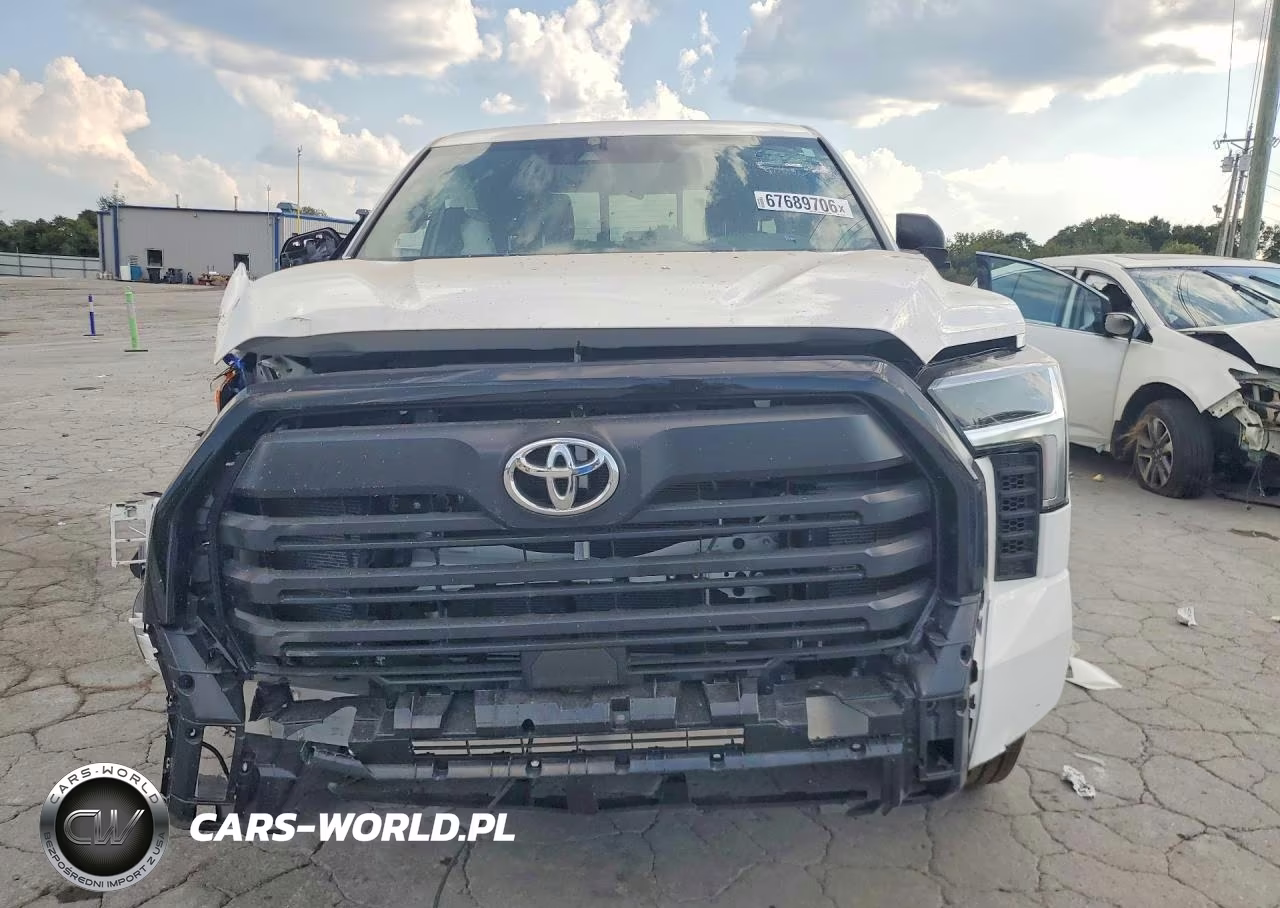 2025 Toyota Tundra Sr VIN:5TFKB5DA8SX273653 - 5