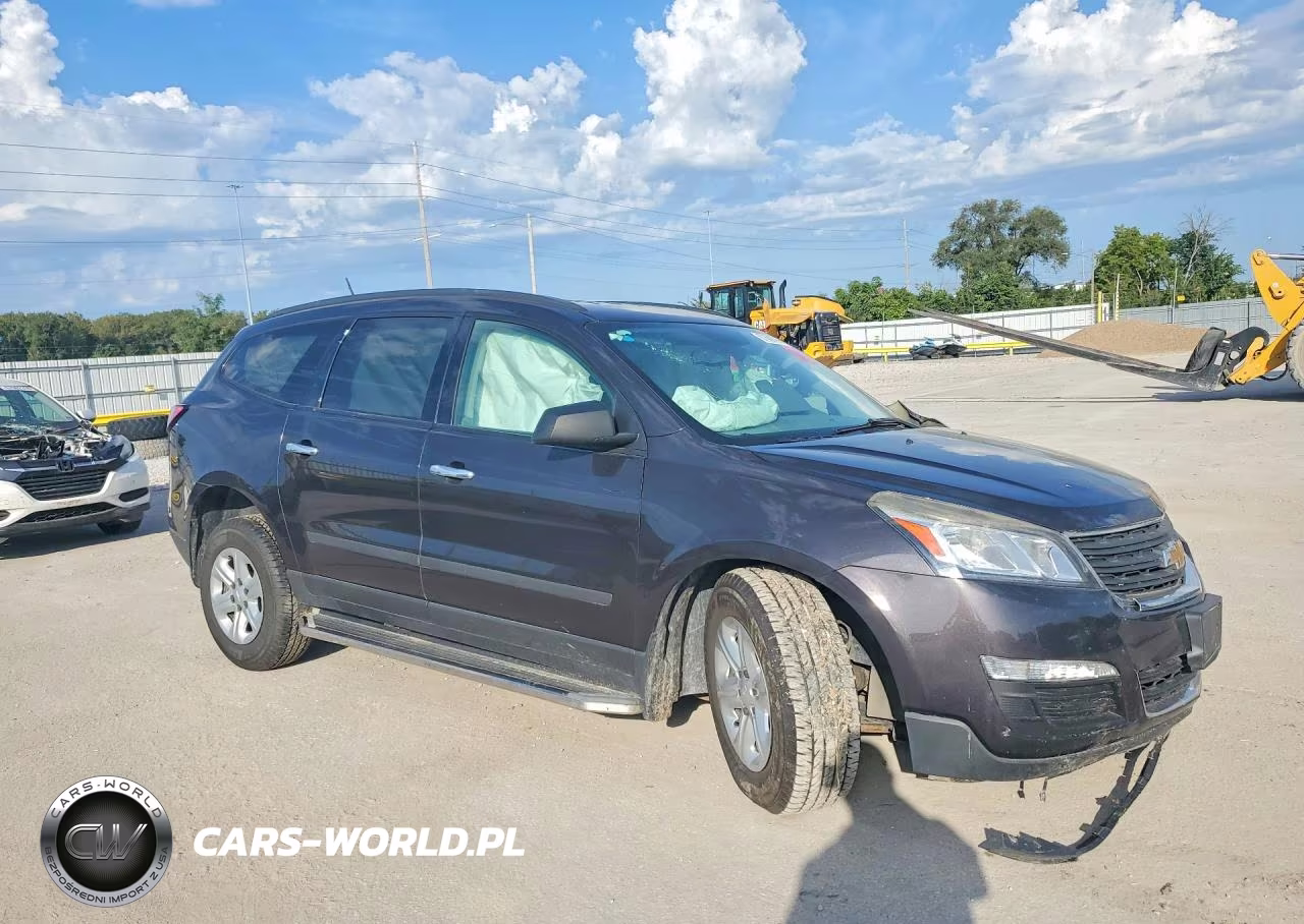 2017 Chevrolet Traverse Ls VIN:1GNKRFKD5HJ230034 - 4