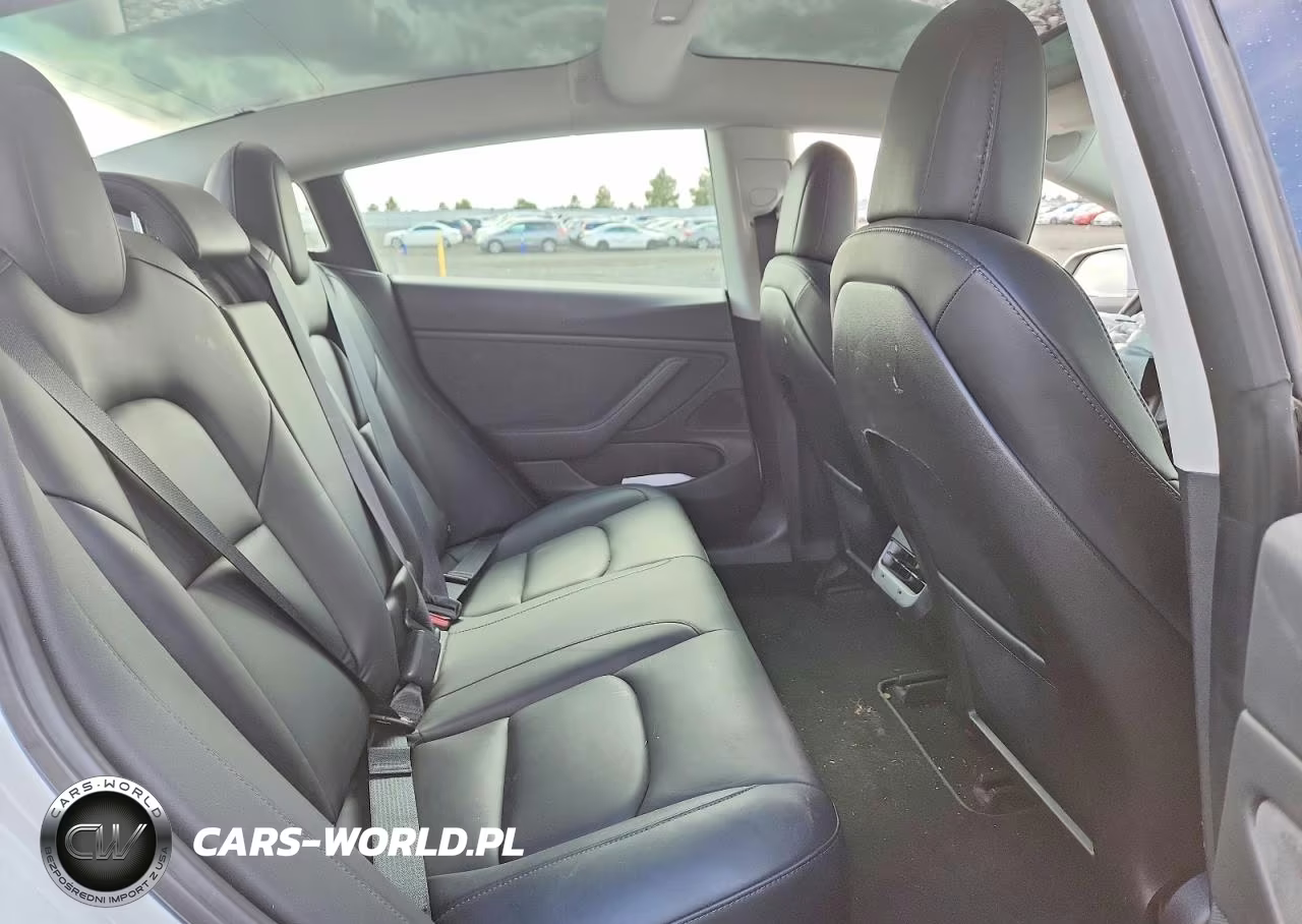 2019 Tesla Model 3 VIN:5YJ3E1EB1KF199773 - 10