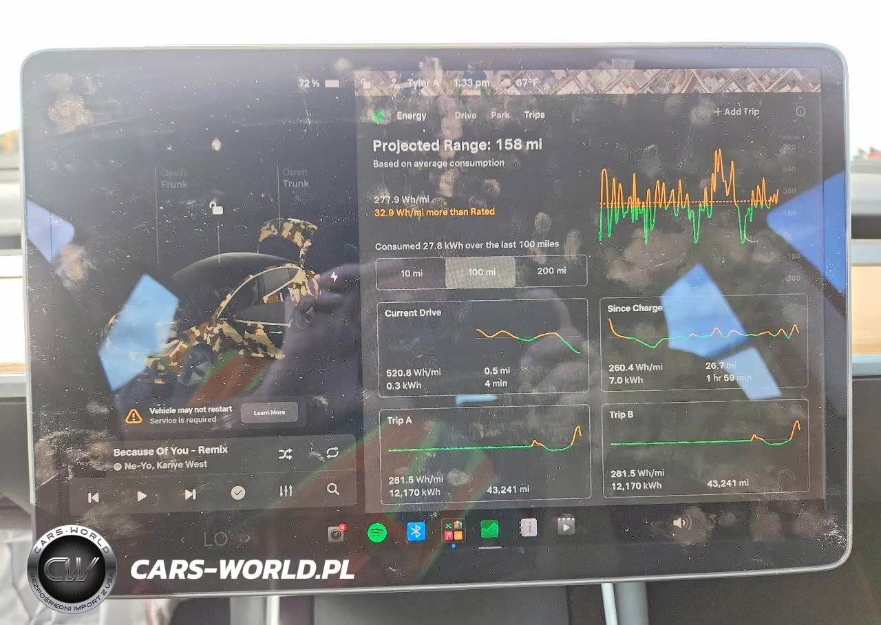 2019 Tesla Model 3 VIN:5YJ3E1EB1KF199773 - 9