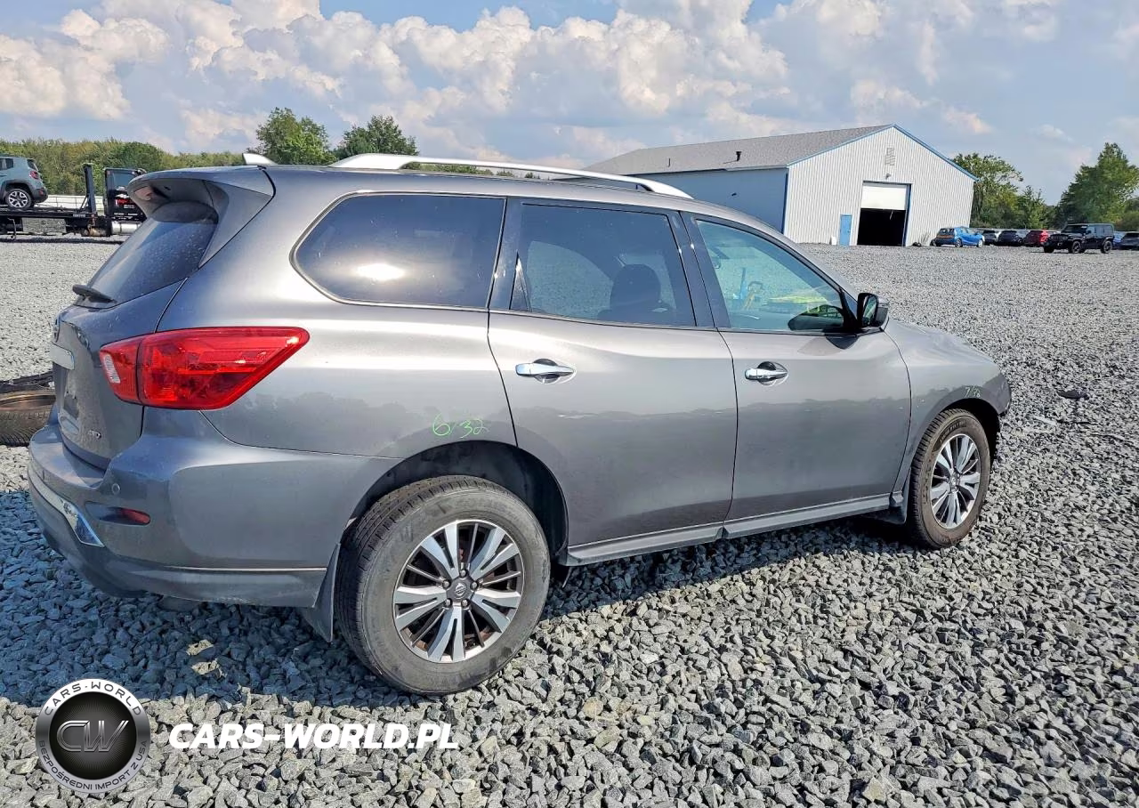 2019 Nissan Pathfinder S VIN:5N1DR2MM6KC649041 - 3