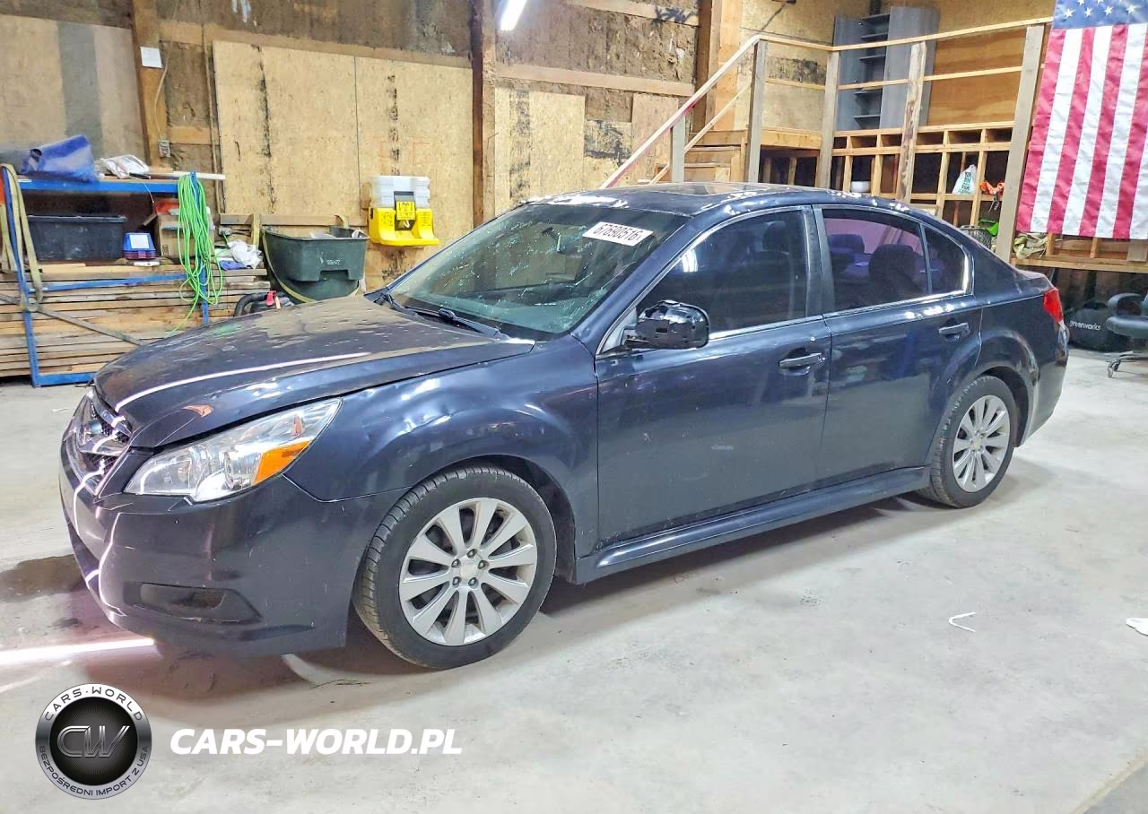 2010 Subaru Legacy 3.6R Premium – zdjęcie 1 z 12