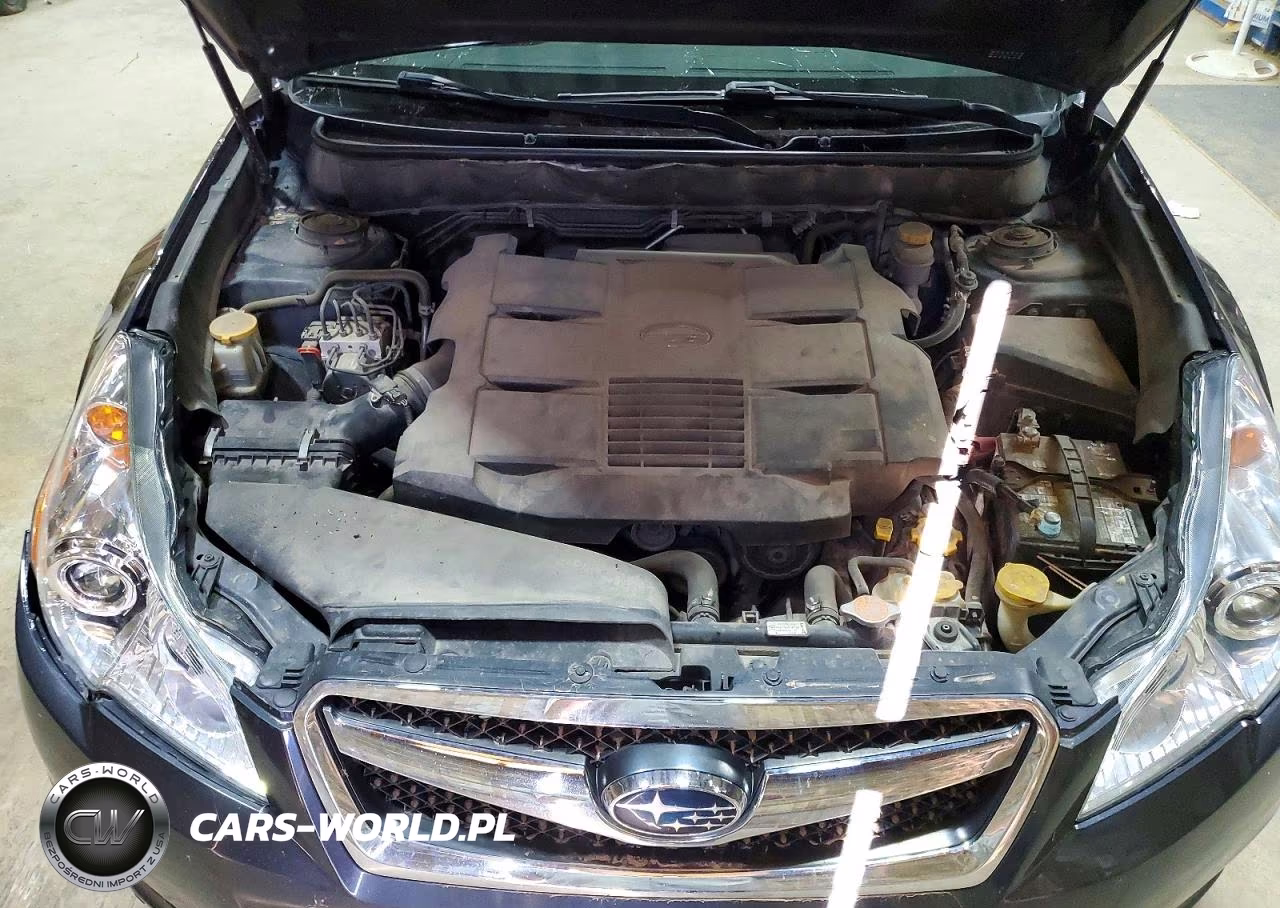 2010 Subaru Legacy 3.6R Premium VIN:4S3BMEG66A2215943 - 11