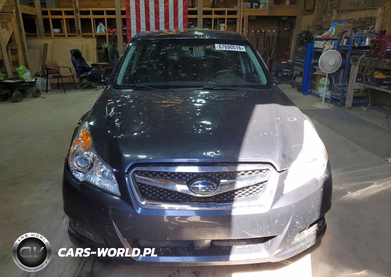 2010 Subaru Legacy 3.6R Premium VIN:4S3BMEG66A2215943 - 5