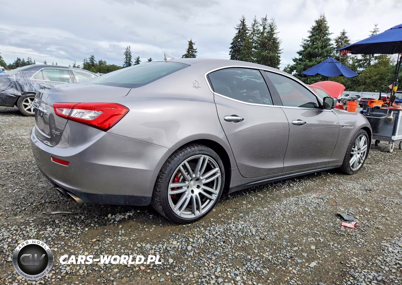 2016 Maserati Ghibli S VIN:ZAM57RSA2G1176222 - 3