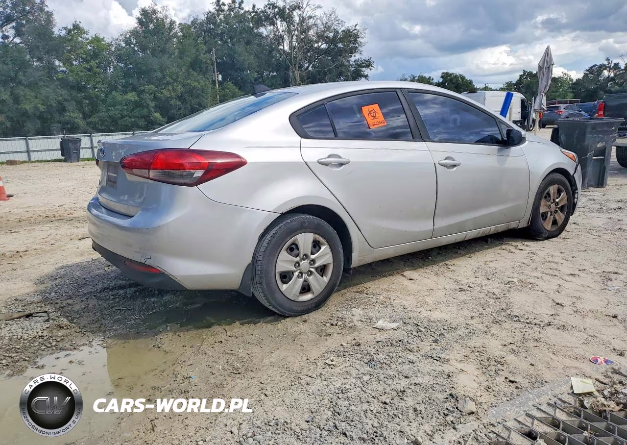 2018 Kia Forte Lx VIN:3KPFK4A77JE233762 - 3