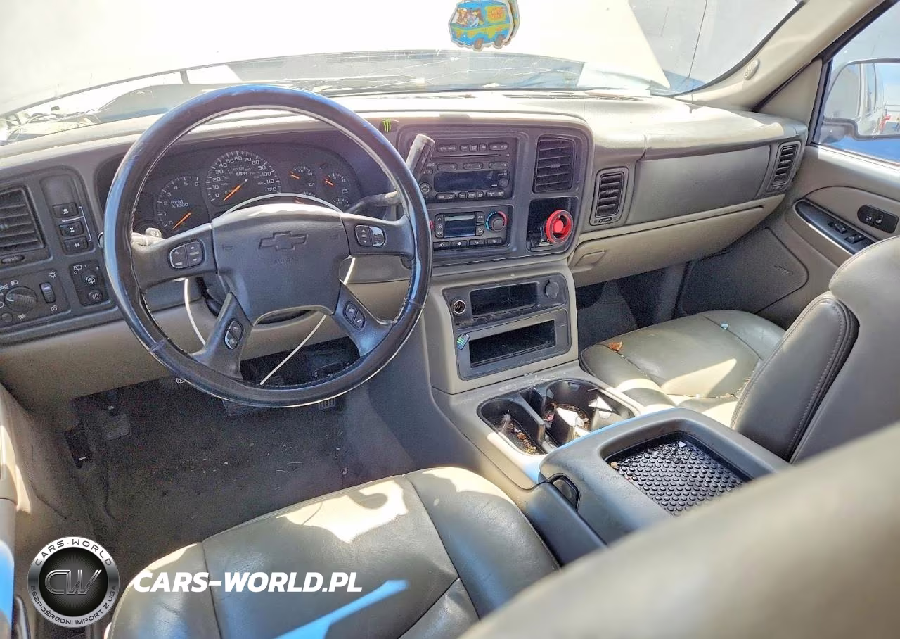 2004 Chevrolet Suburban K1500 VIN:3GNFK16Z24G298804 - 8
