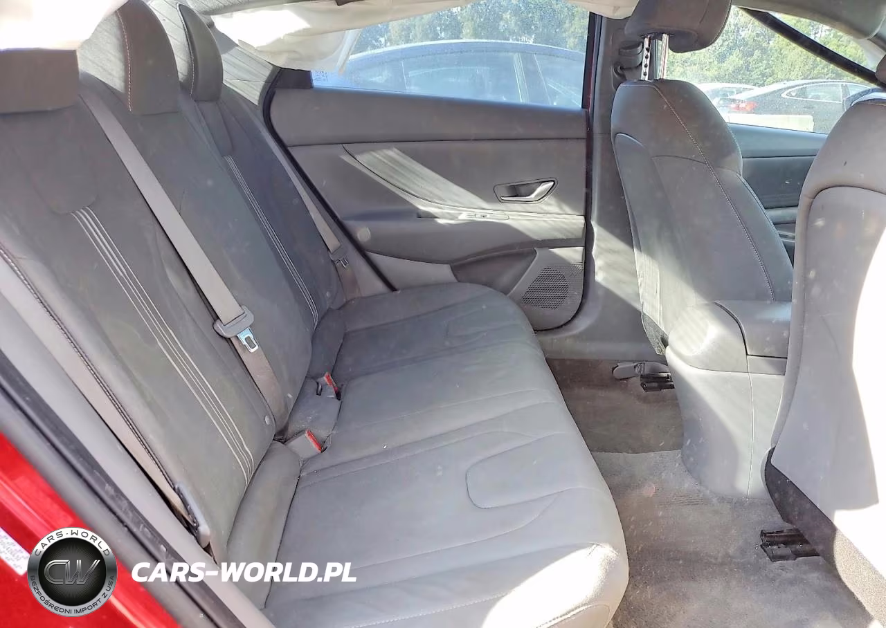 2023 Hyundai Elantra Sel VIN:KMHLM4AG2PU426632 - 10