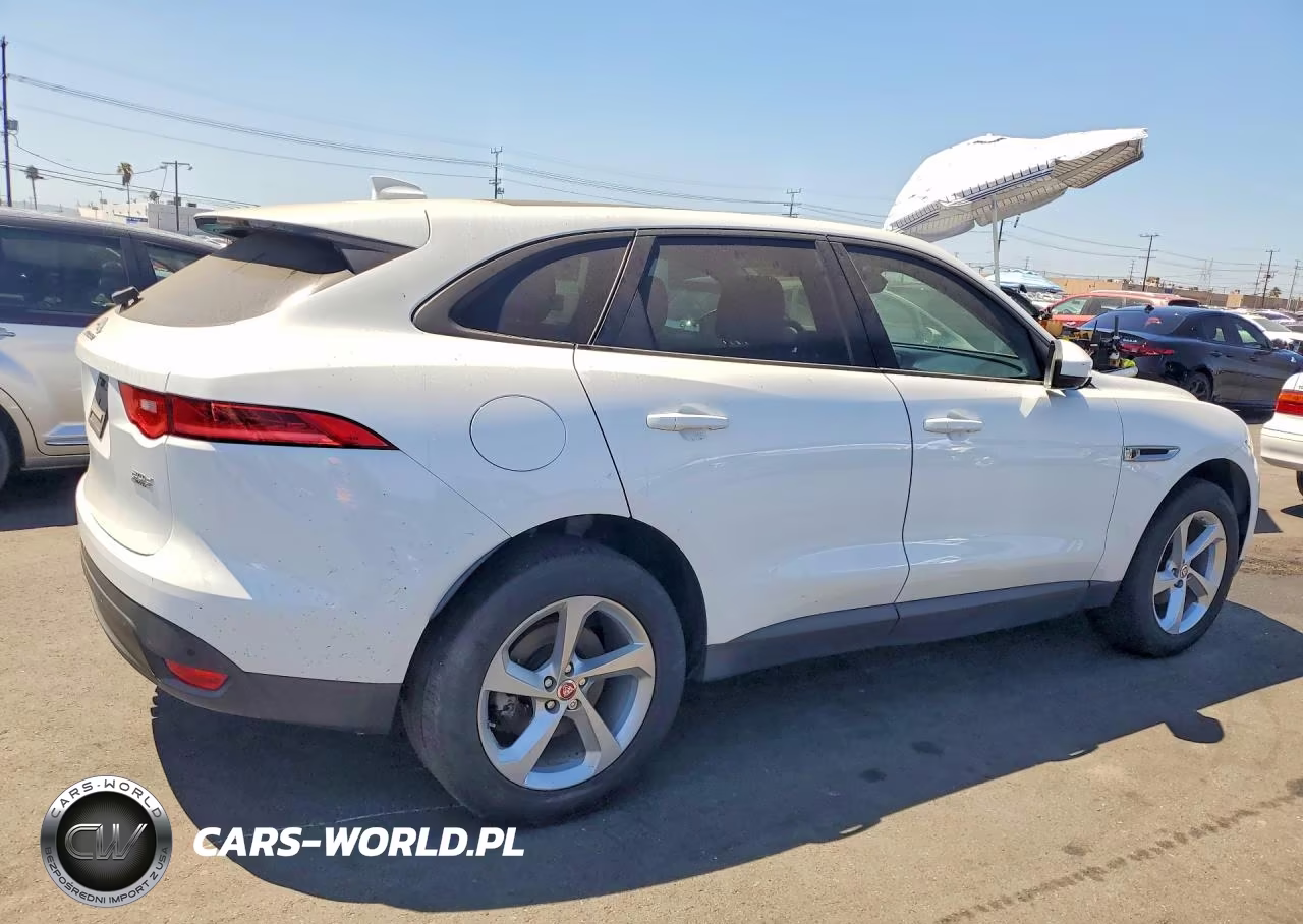 2017 Jaguar F-Pace Premium VIN:SADCJ2BNXHA093456 - 3