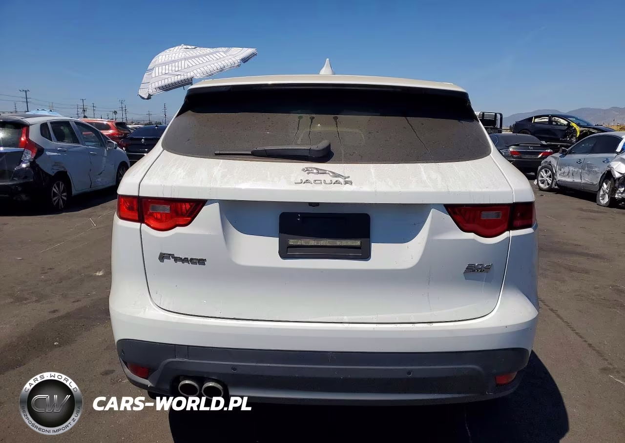 2017 Jaguar F-Pace Premium VIN:SADCJ2BNXHA093456 - 6