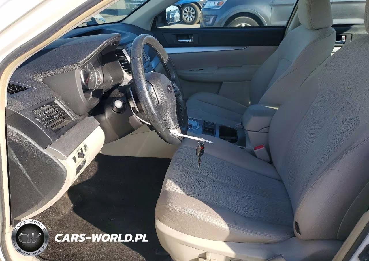 2014 Subaru Legacy 2.5I Premium VIN:4S3BMBC64E3021464 - 7