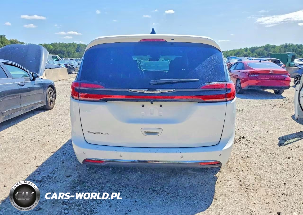 2026 Chrysler Pacifica Select VIN:2C4RC1BG6TR162899 - 6