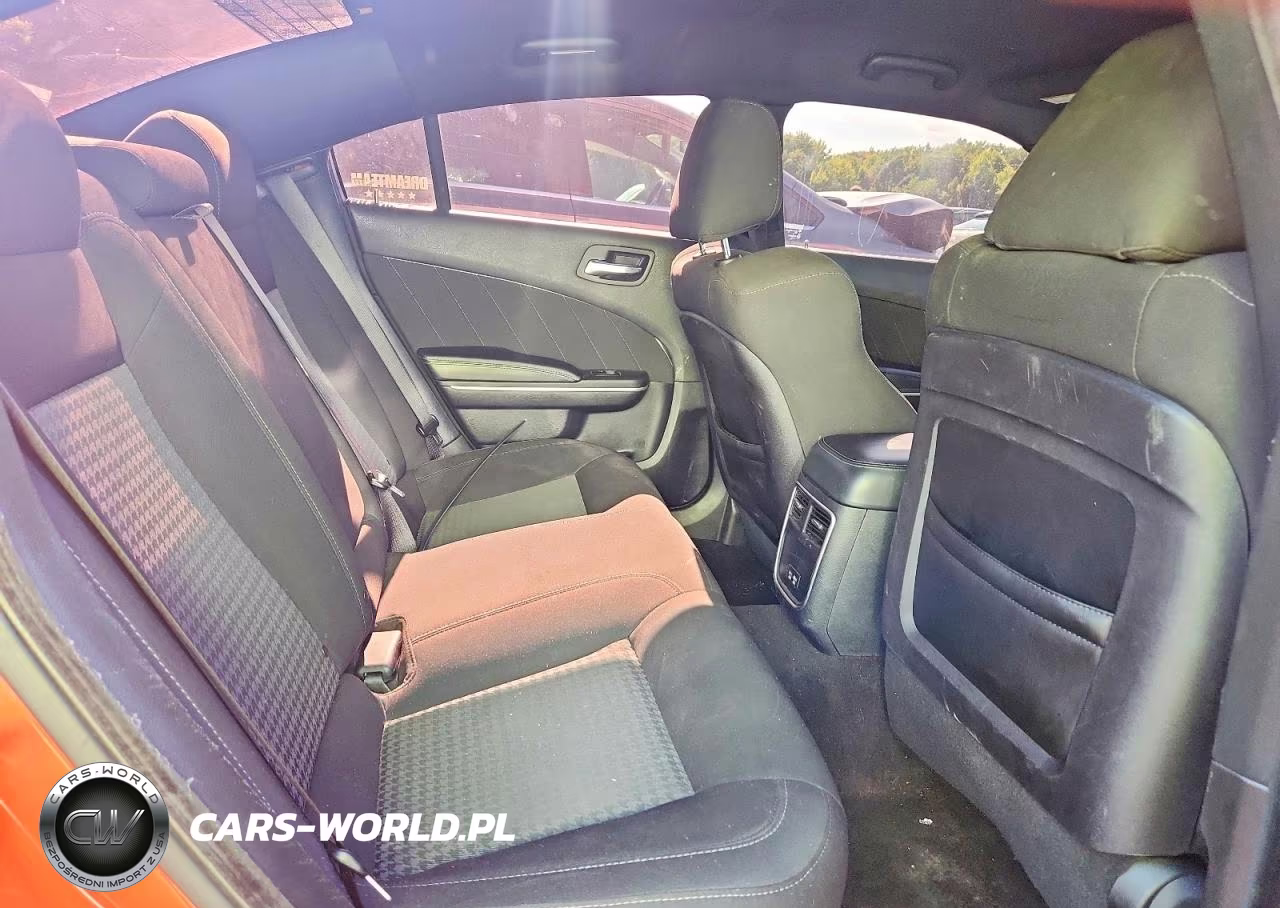 2020 Dodge Charger Scat Pack VIN:2C3CDXGJ8LH252303 - 10