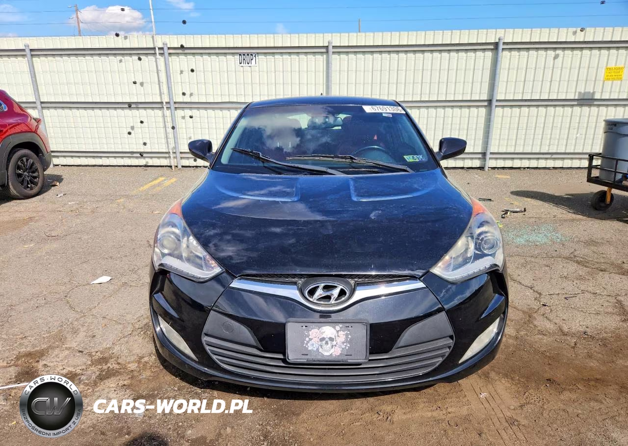 2015 Hyundai Veloster Re:flex VIN:KMHTC6AD3FU221954 - 5