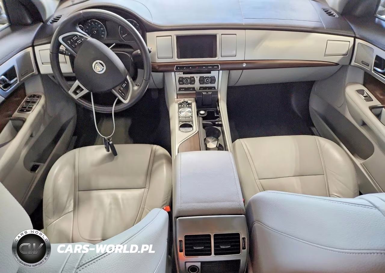 2013 Jaguar Xf VIN:SAJWJ0EFXD8S87487 - 8