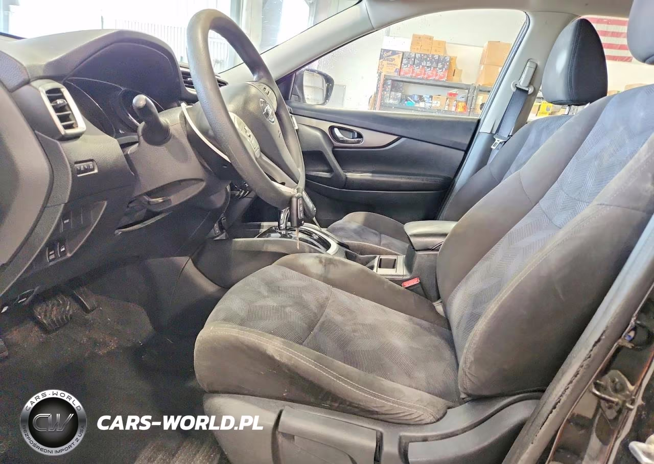 2015 Nissan Rogue S VIN:KNMAT2MV6FP565169 - 7