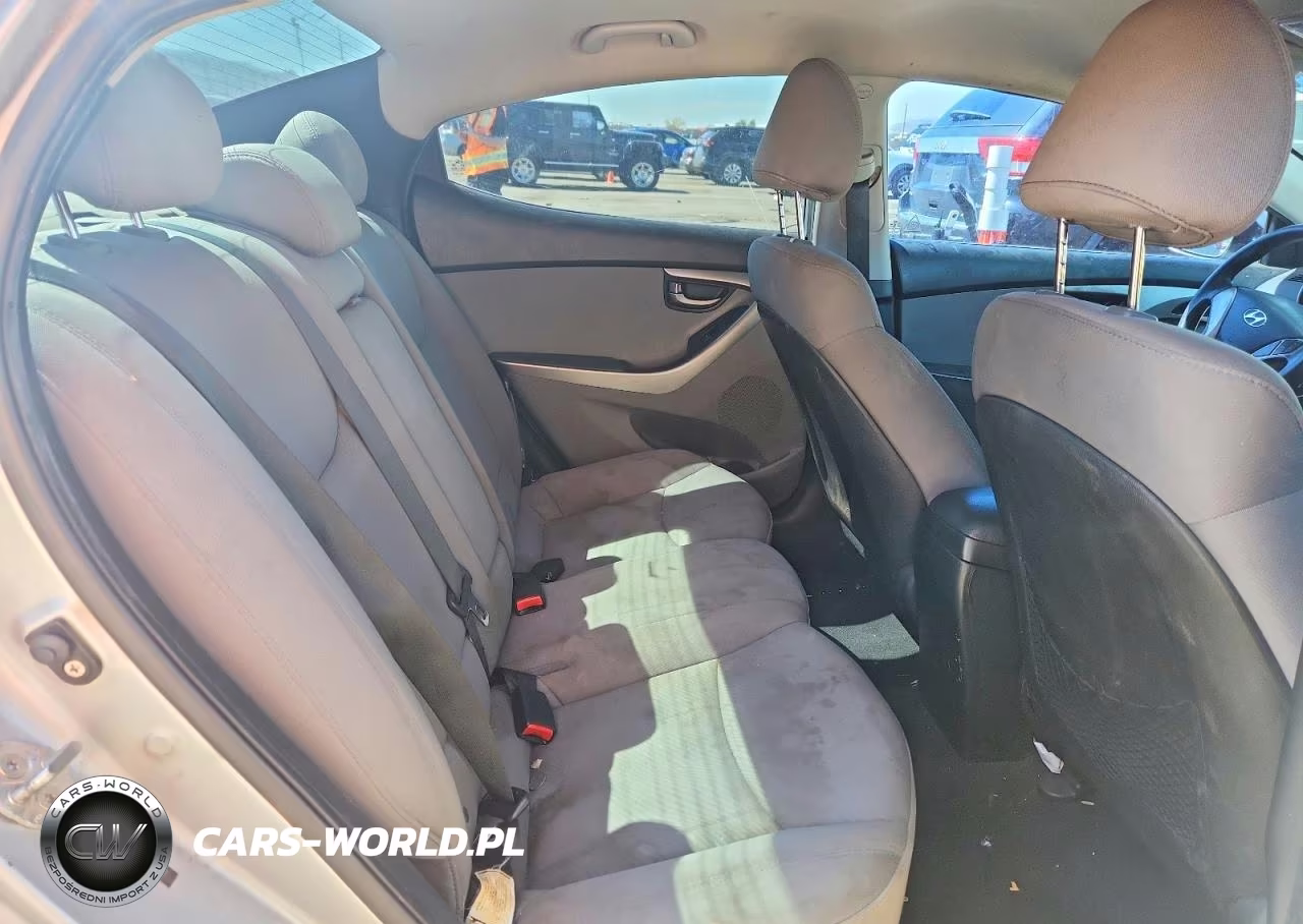 2012 Hyundai Elantra Gls VIN:5NPDH4AE6CH067477 - 10