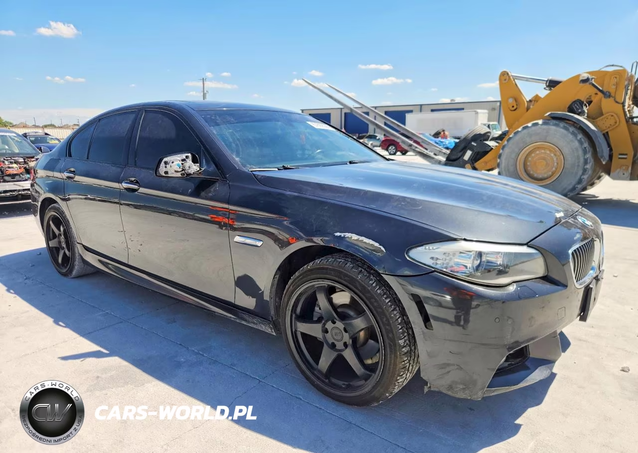 2012 BMW 528 I VIN:WBAXG5C58CDW24668 - 4