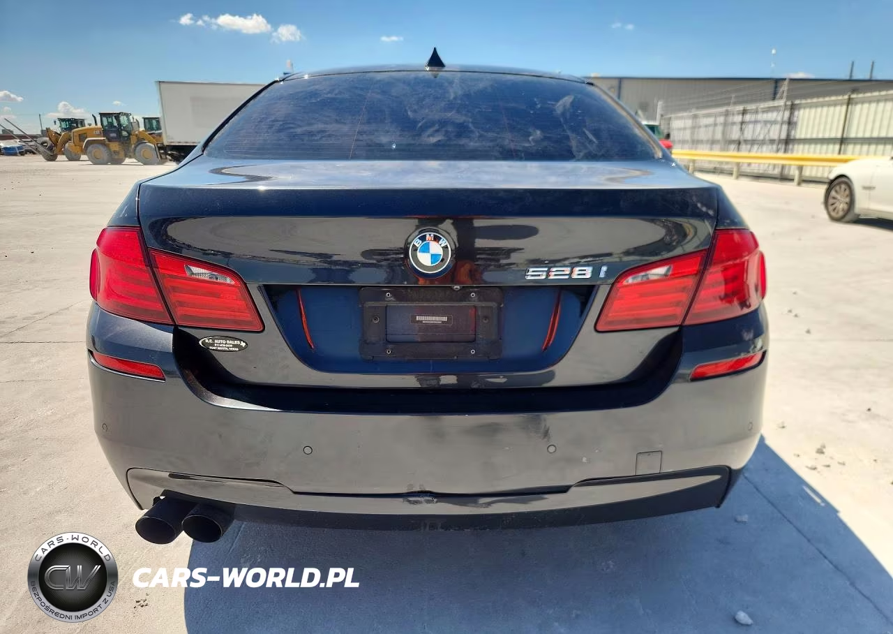 2012 BMW 528 I VIN:WBAXG5C58CDW24668 - 6