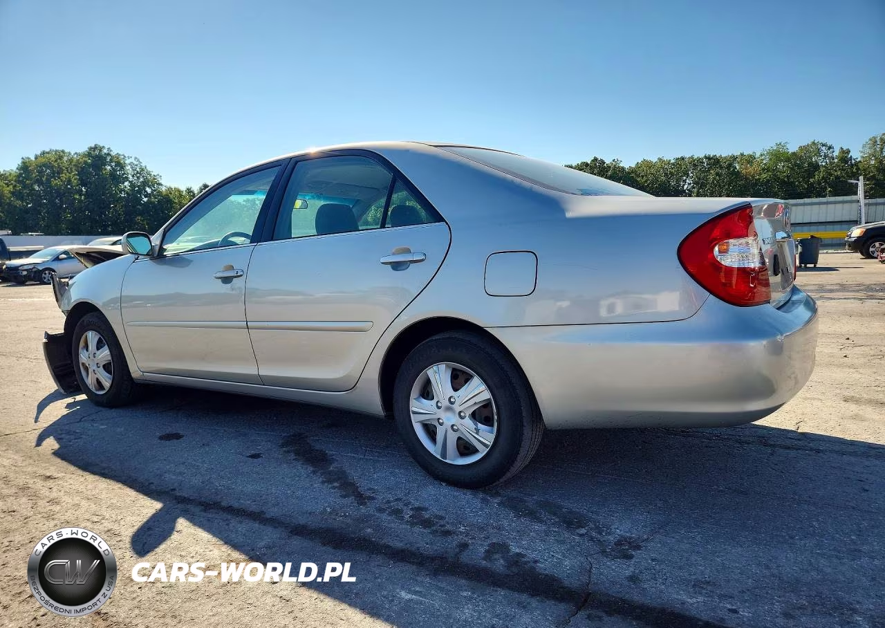2004 Toyota Camry Le VIN:4T1BE32K44U366242 - 2