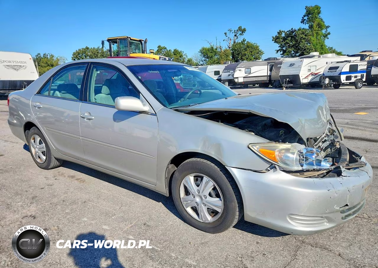 2004 Toyota Camry Le VIN:4T1BE32K44U366242 - 4