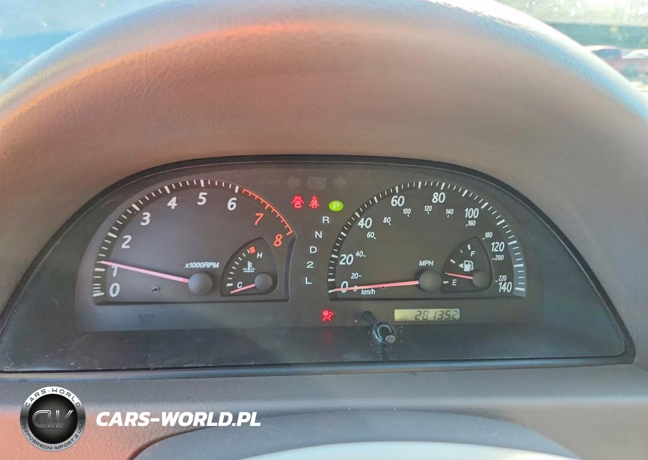2004 Toyota Camry Le VIN:4T1BE32K44U366242 - 9