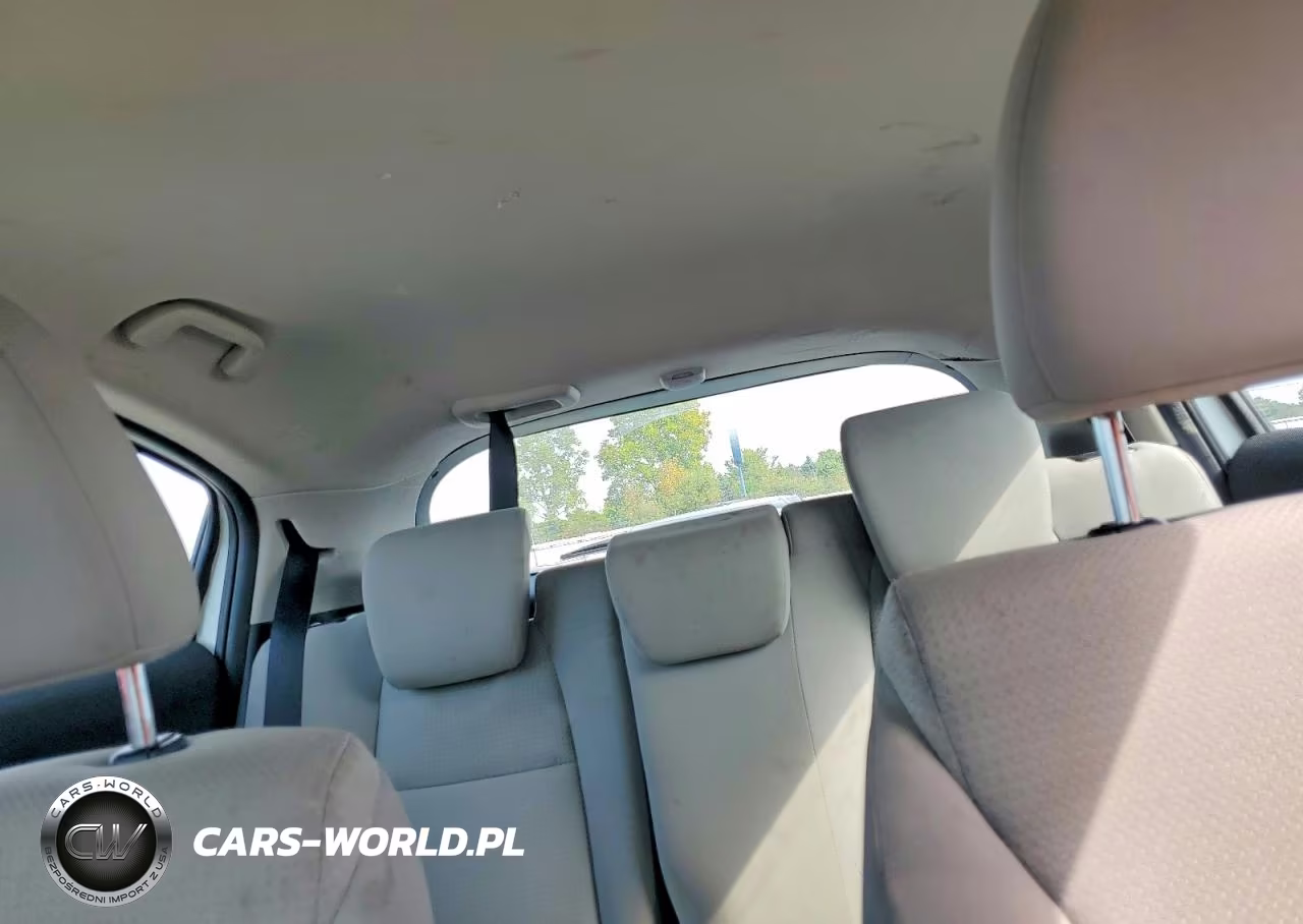 2022 Honda Hr-V Lx VIN:3CZRU6H38NM724188 - 10