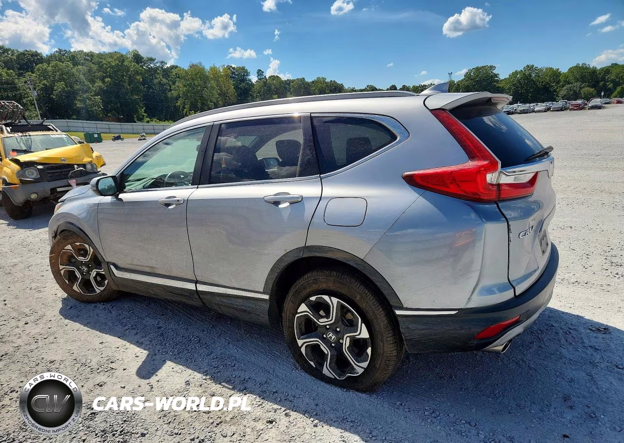 2018 Honda Cr-V Touring VIN:7FARW1H97JE032983 - 2