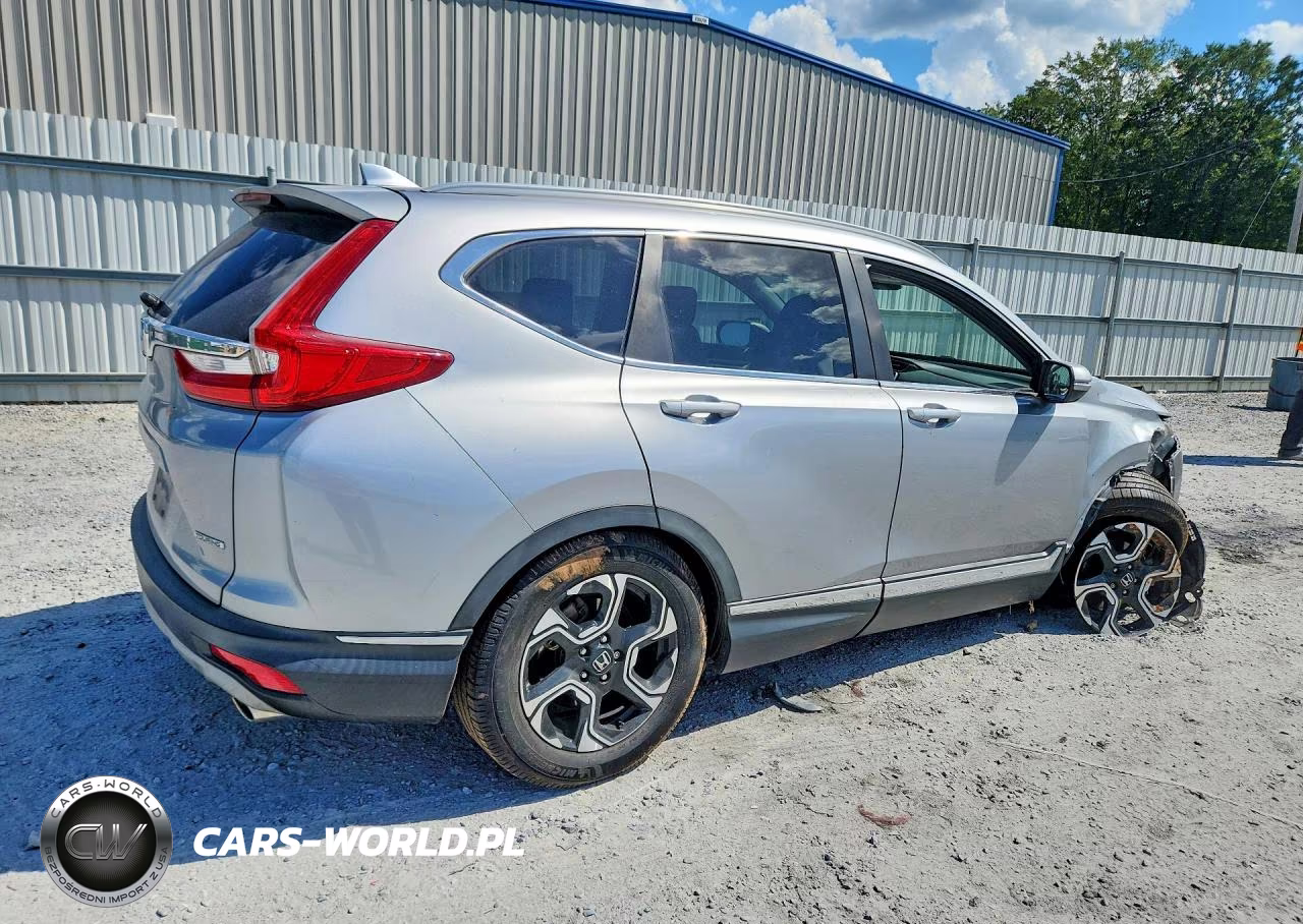 2018 Honda Cr-V Touring VIN:7FARW1H97JE032983 - 3
