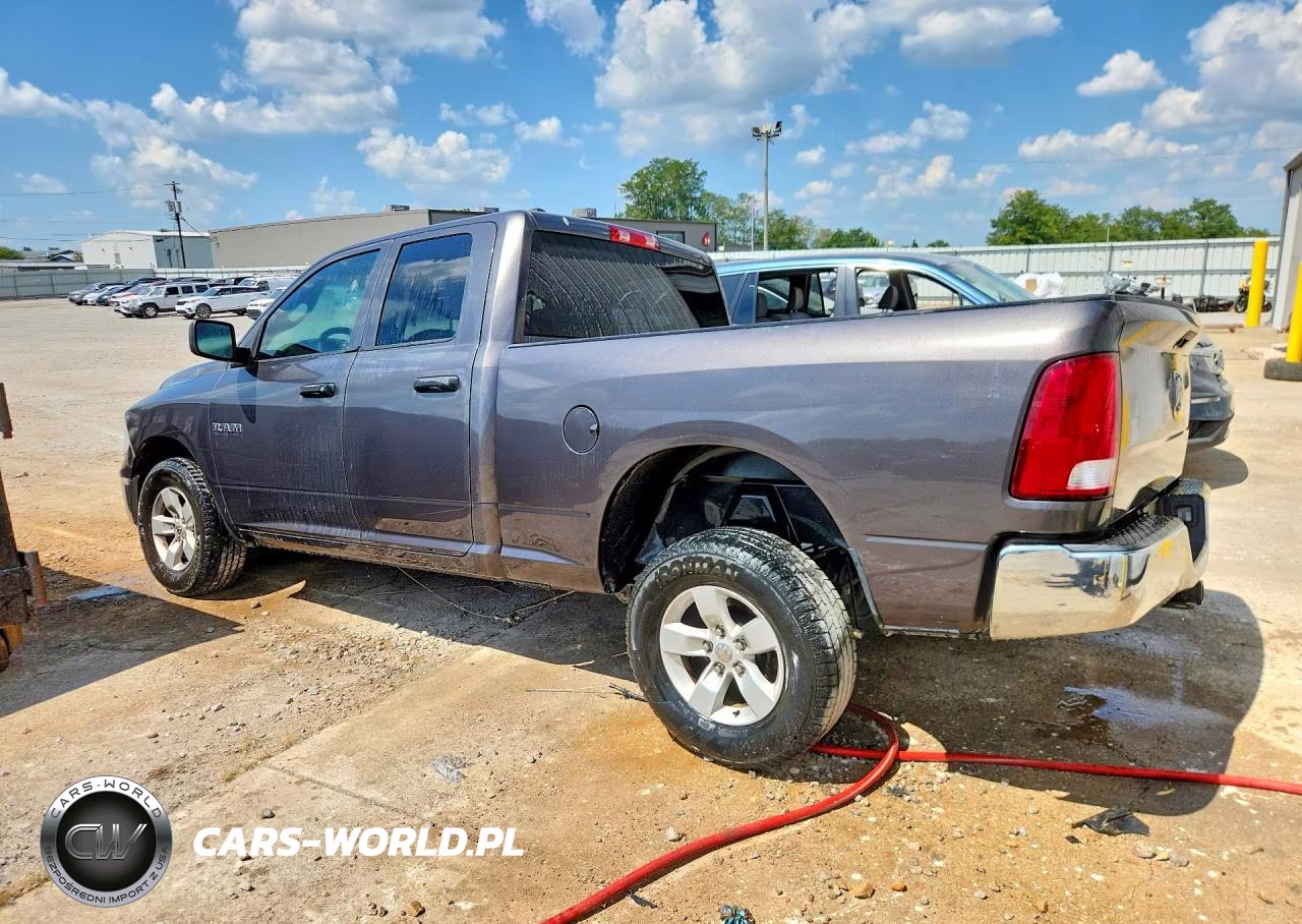2019 Ram 1500 Classic Tradesman VIN:1C6RR6FG8KS521292 - 2