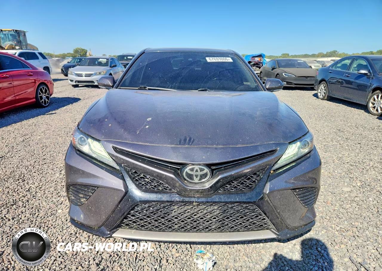 2019 Toyota Camry Xse VIN:4T1B61HK4KU696338 - 5