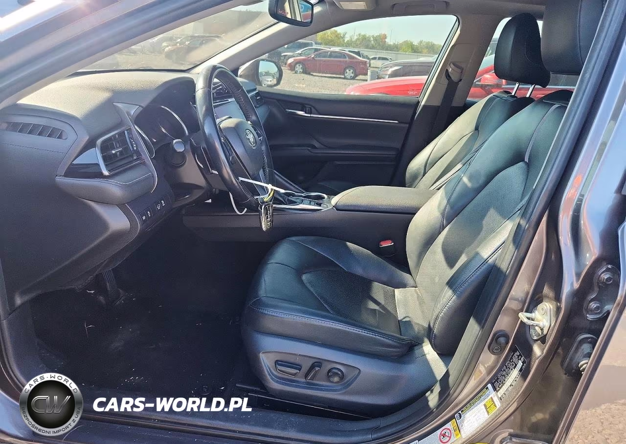2019 Toyota Camry Xse VIN:4T1B61HK4KU696338 - 7