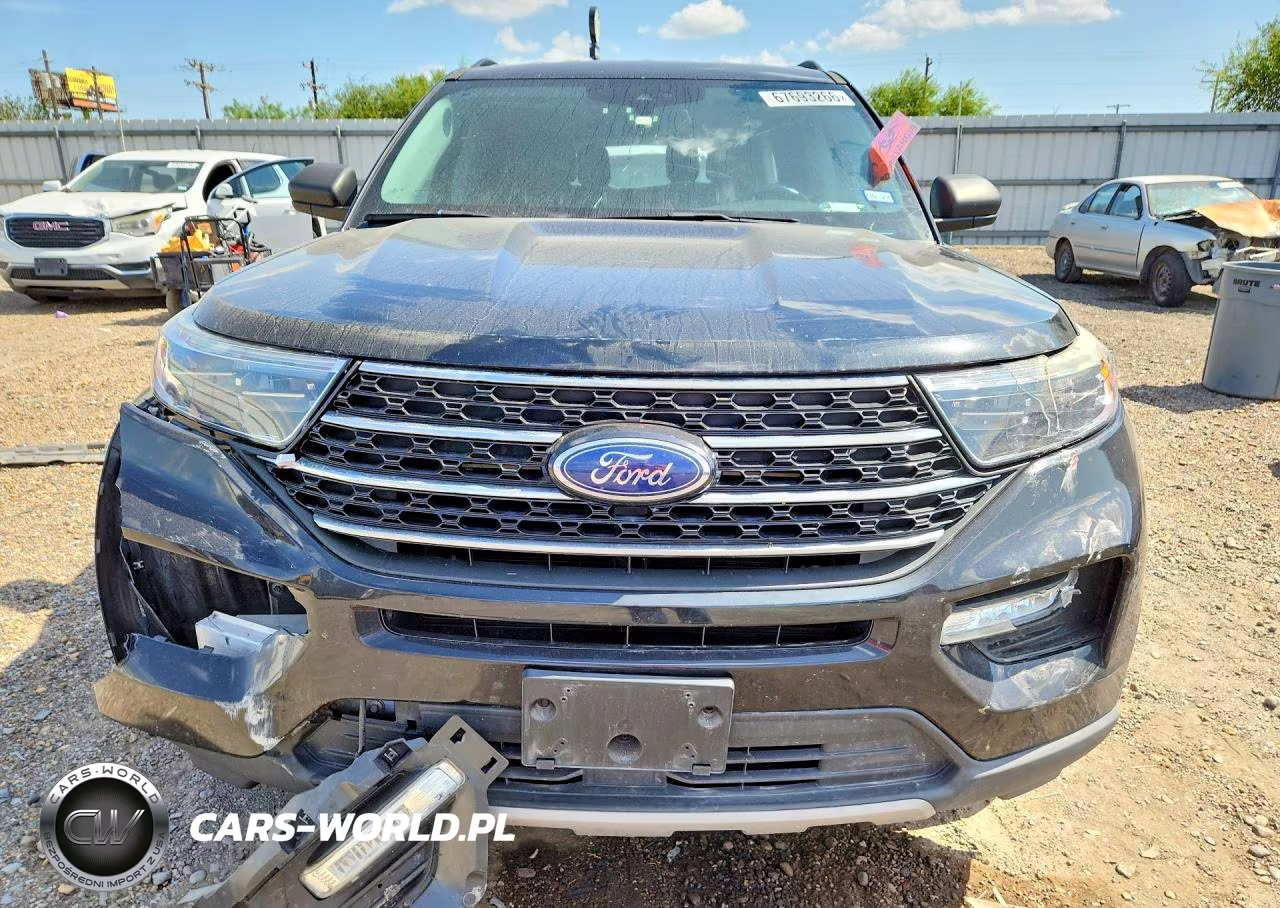 2021 Ford Explorer Xlt VIN:1FMSK8DHXMGB10287 - 5