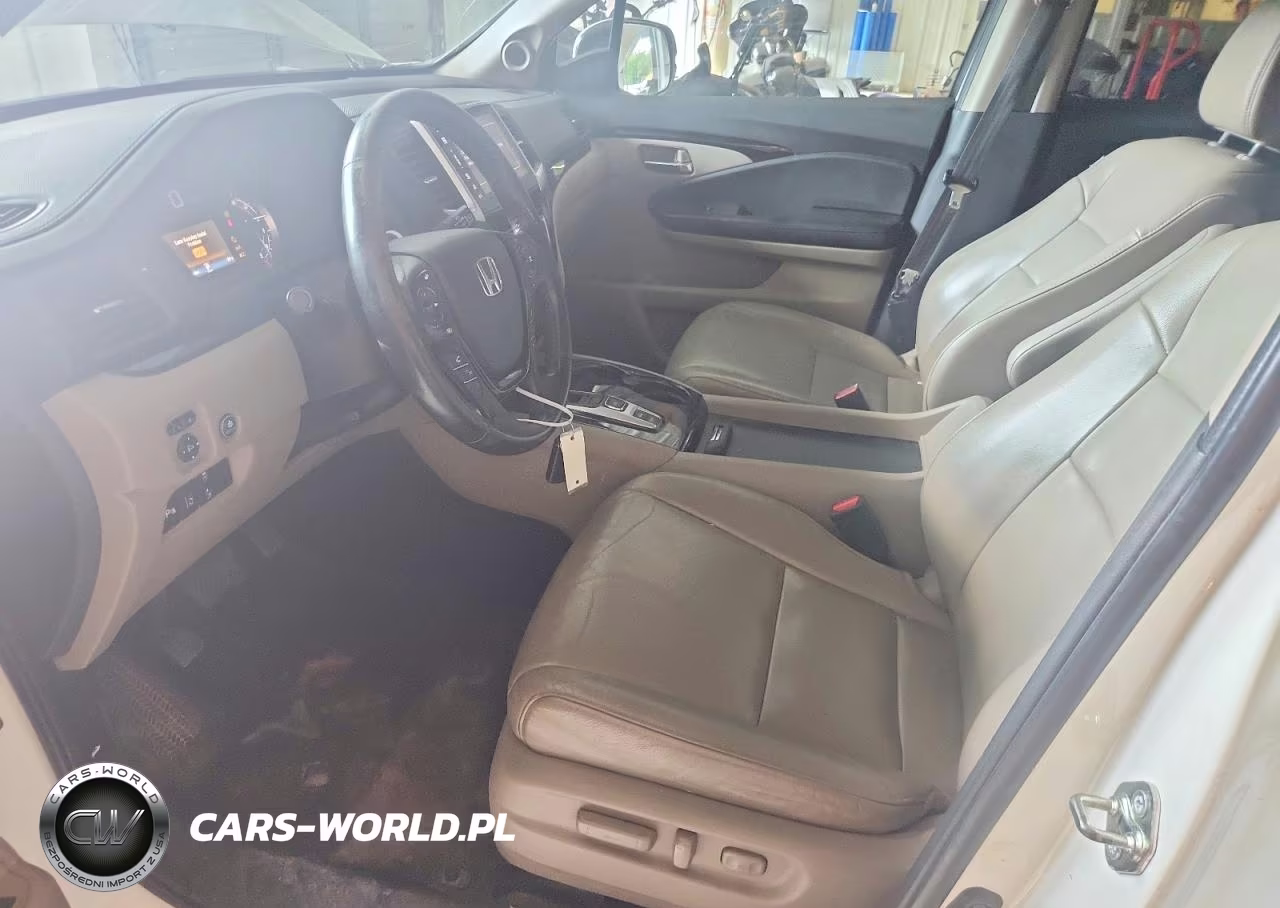 2016 Honda Pilot Touring VIN:5FNYF6H9XGB069510 - 7