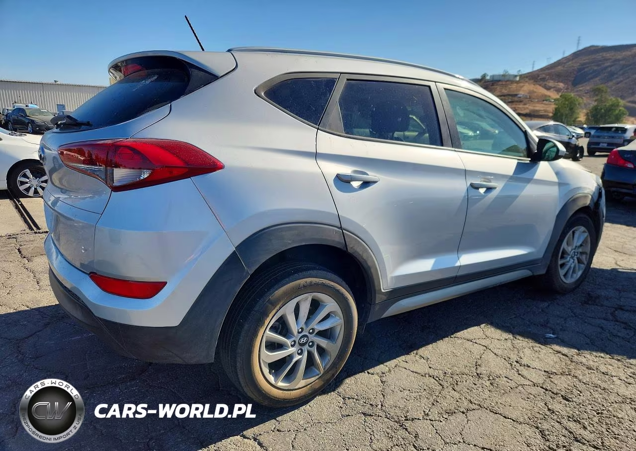 2017 Hyundai Tucson Se VIN:KM8J33A44HU301563 - 3