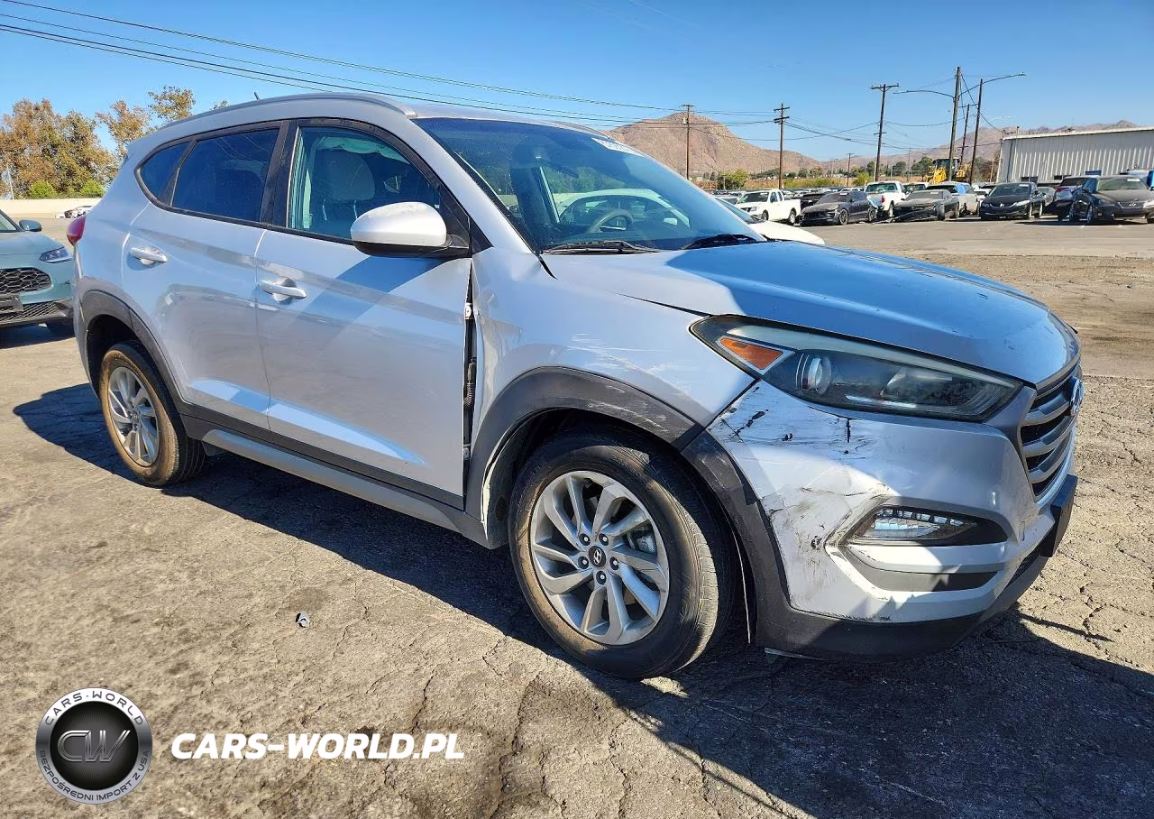 2017 Hyundai Tucson Se VIN:KM8J33A44HU301563 - 4