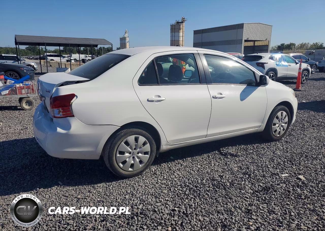 2012 Toyota Yaris Fleet VIN:JTDBT4K38CL018747 - 3
