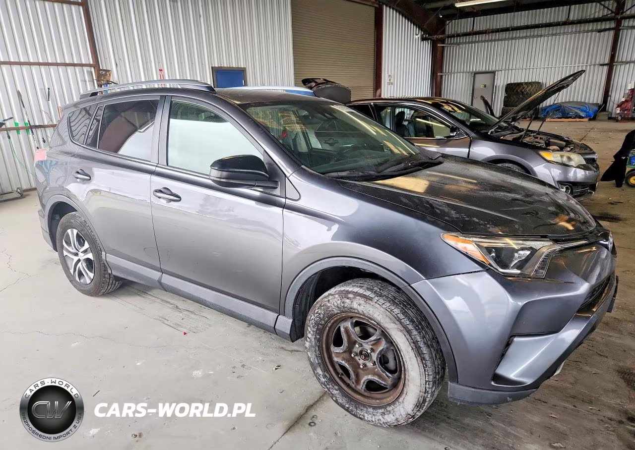 2017 Toyota Rav4 Le VIN:JTMZFREV8HJ109827 - 4