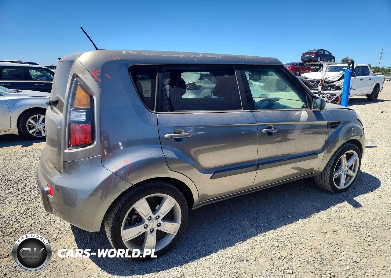 2011 Kia Soul ! VIN:KNDJT2A21B7278875 - 3